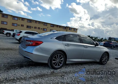 2021 Honda Accord Lx z USA, uszkodzony, nr VIN 1HGCV1F17MA112218